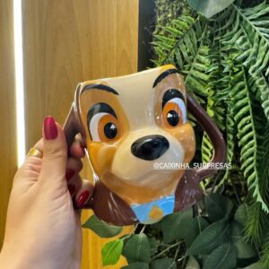 CANECA EM RELEVO DAMA (A DAMA E O VAGABUNDO) - DISNEY PARKS