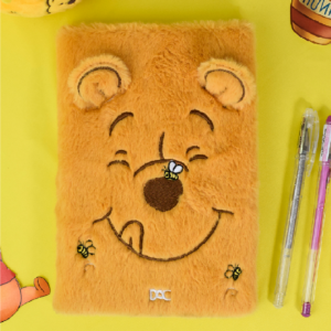 CADERNO PELÚCIA FLUFFY URSINHO POOH