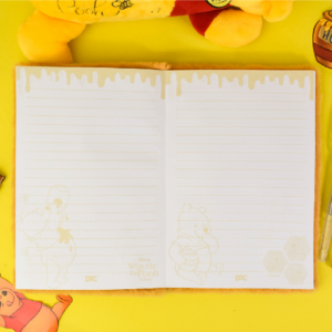 CADERNO PELÚCIA FLUFFY URSINHO POOH