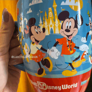 CANECA MICKEY E SEUS AMIGOS - DISNEY PARKS